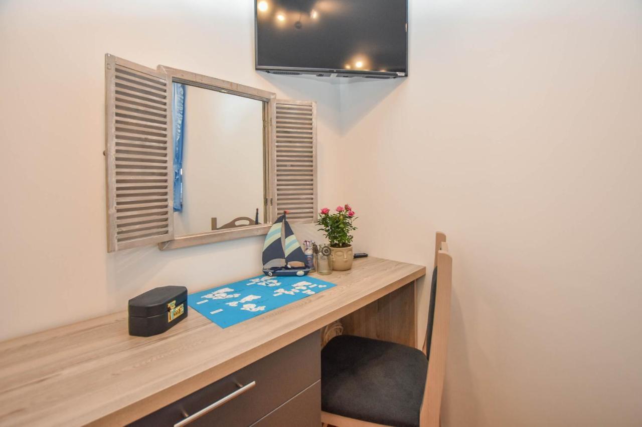 Apartment Martin Biograd Na Moru Exterior photo